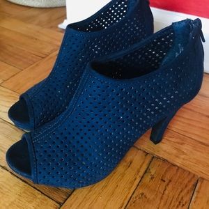 Madden Girl - Open Toe Perforated Design Shoes
